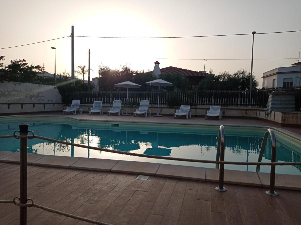 Готель La Riva Lido di Noto Екстер'єр фото