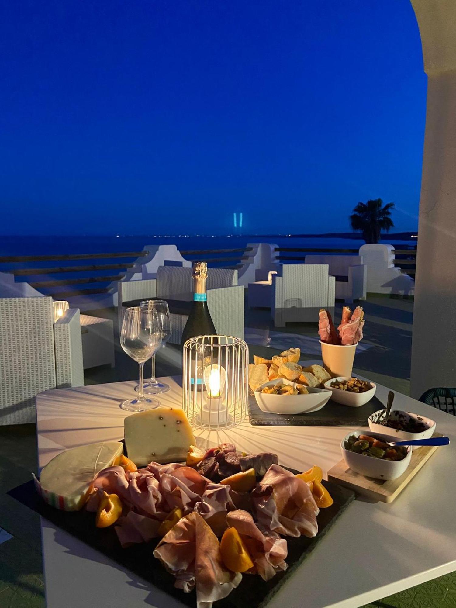 Готель La Riva Lido di Noto Екстер'єр фото